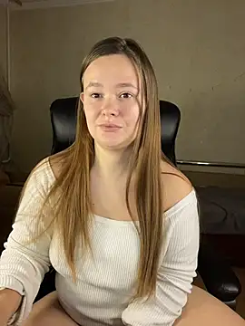 CaramelleSugarr online show from February 5, 2026, 7:10 pm