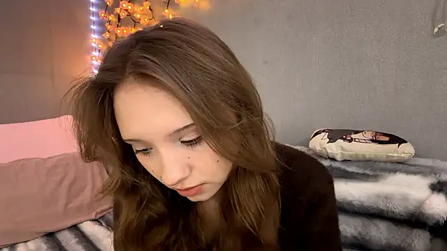 Princessofcashe online show from March 23, 2026, 3:12 pm