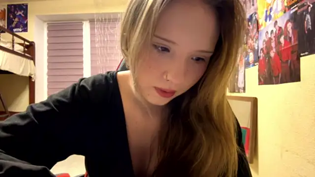 Princessofcashe online show from February 3, 2026, 5:29 pm