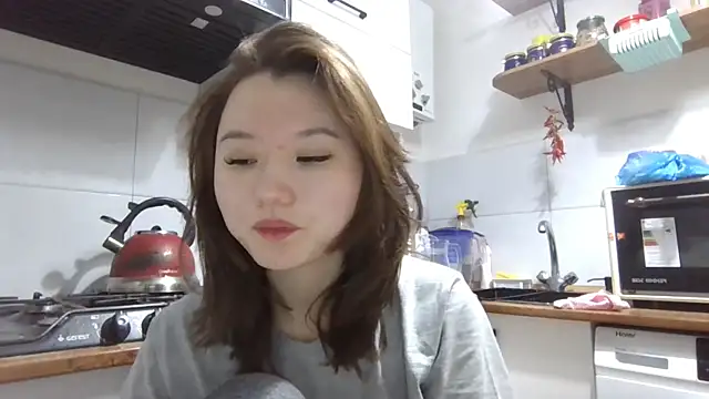 VelmaMaasch online show from December 17, 2025, 2:55 pm