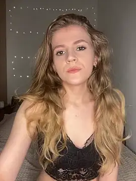 AmilenA online show from January 13, 2026, 9:08 pm