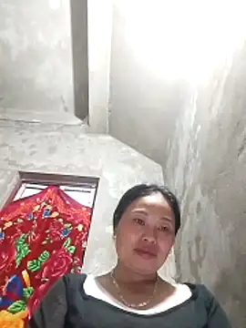 Maikha08 online show from February 13, 2026, 11:38 pm