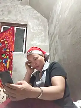 Maikha08 online show from March 4, 2026, 10:06 pm