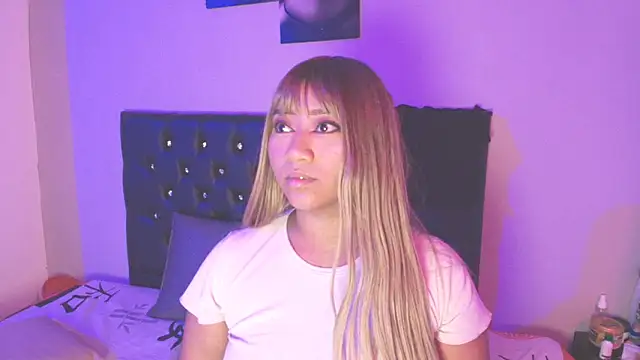 Snapshot of Meowsofii chatting on January 14, 2026, 8:56 pm Meowsofii online show from January 14, 2026, 8:56 pm