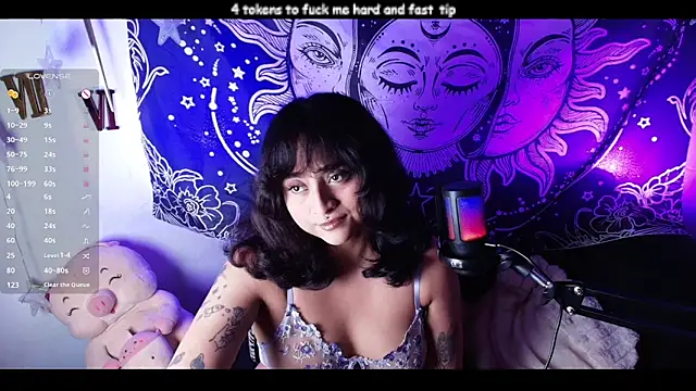 Snapshot of sofitabares_ chatting on June 9, 2026, 10:33 pm sofitabares online show from June 9, 2026, 10:33 pm