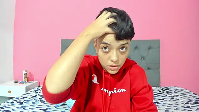 Snapshot of ariloe_quintero chatting on February 7, 2026, 1:19 pm ariloe quintero online show from February 7, 2026, 1:19 pm