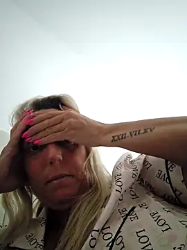 theblondecocklover online show from May 23, 2026, 7:51 am
