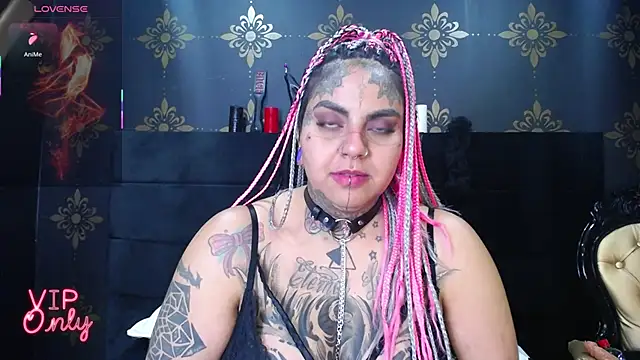 Snapshot of Eli-spank chatting on January 13, 2026, 8:40 am Eli-spank online show from January 13, 2026, 8:40 am