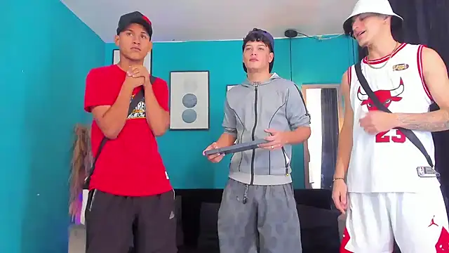 Oficial KingOfHeavens online show from January 7, 2026, 8:03 pm