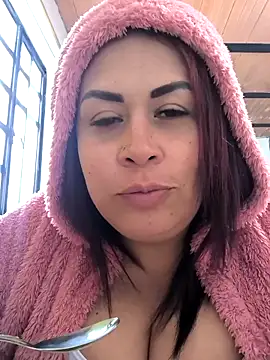 Natymendoza998 online show from January 6, 2026, 7:51 pm