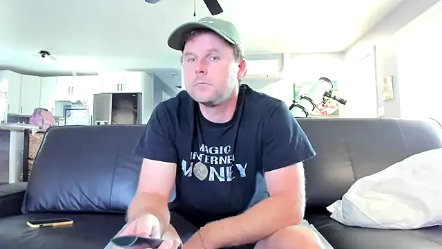 Studmuffin4you online show from August 8, 2026, 12:06 am