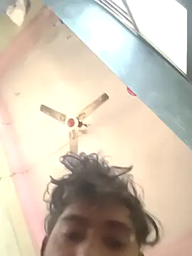 Snapshot of vishalk12346 chatting on December 19, 2025, 10:28 am vishalk12346 online show from December 19, 2025, 10:28 am