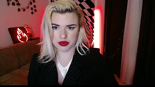 Ariana Saint online show from February 18, 2026, 5:20 pm