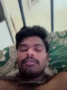 Snapshot of Anji8639 chatting on July 18, 2026, 4:43 am Anji8639 online show from July 18, 2026, 4:43 am