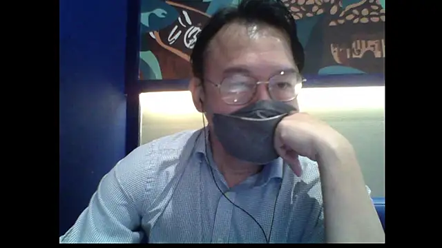 Snapshot of littlegoddyboy chatting on January 14, 2026, 2:48 am littlegoddyboy online show from January 14, 2026, 2:48 am