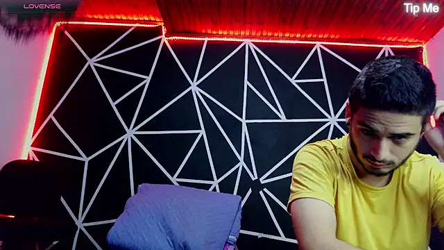 Snapshot of Makenzy_darly chatting on December 22, 2025, 11:38 pm Makenzy darly online show from December 22, 2025, 11:38 pm