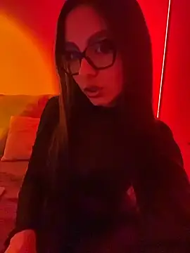 Nicollewest1 online show from February 8, 2026, 1:36 am