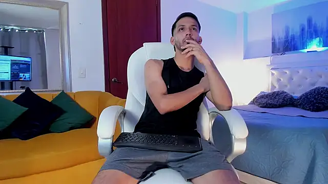 HarryFosster online show from January 13, 2026, 6:23 pm