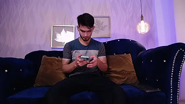 HarryFosster online show from February 4, 2026, 6:36 pm