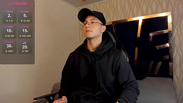 Noah Clarkk online show from March 12, 2026, 5:28 pm