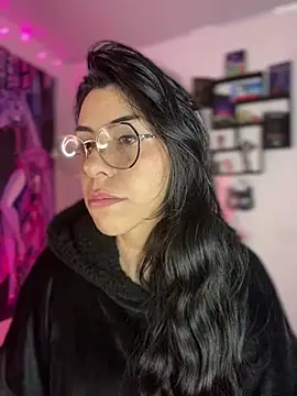 Sky Girl LS online show from February 9, 2026, 4:21 am