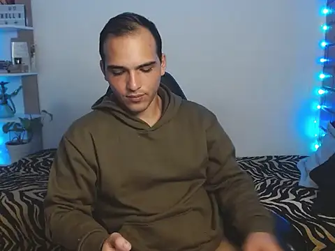 MaaX2330 online show from January 10, 2026, 6:25 pm