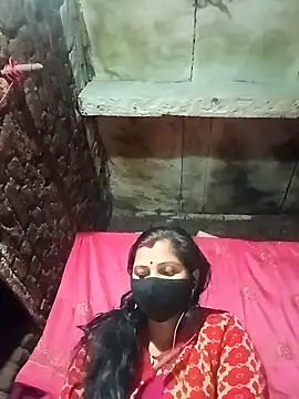 Snapshot of Bandna_thakur chatting on December 21, 2025, 10:21 pm Bandna thakur online show from December 21, 2025, 10:21 pm