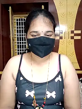 maduri   online show from December 22, 2025, 11:05 pm