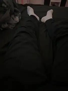 jaaydenx17 online show from May 5, 2026, 6:22 pm