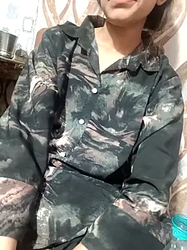 Eva 890 online show from February 25, 2026, 5:51 am