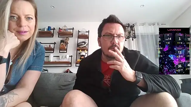 Miss-Chupagirly online show from March 11, 2026, 9:58 am