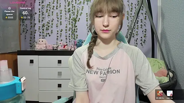 Yoonhee ki online show from June 14, 2026, 11:17 pm