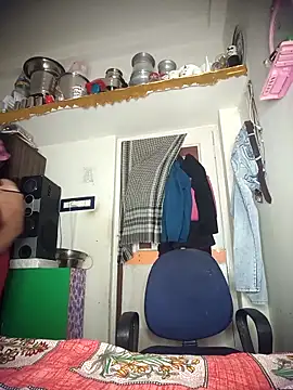 Cutie Tumpa  online show from December 18, 2025, 6:56 pm