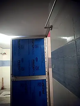 Cutie Tumpa  online show from January 15, 2026, 8:12 pm