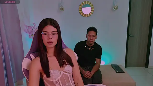 ZairaEon online show from January 10, 2026, 3:35 am