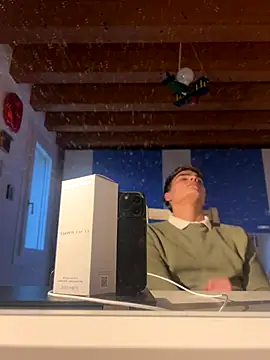 denisss07 online show from December 22, 2025, 2:50 pm