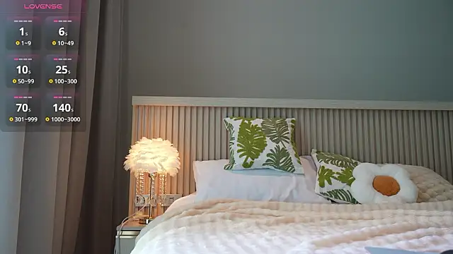 Snapshot of YourNaughtyMiss chatting on February 21, 2026, 3:41 am YourNaughtyMiss online show from February 21, 2026, 3:41 am