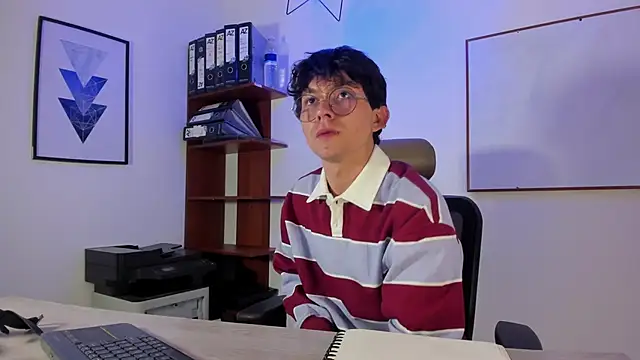 Eliot X online show from December 19, 2025, 11:18 pm