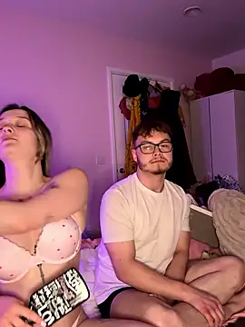 LilyLuck  online show from January 8, 2026, 8:15 pm