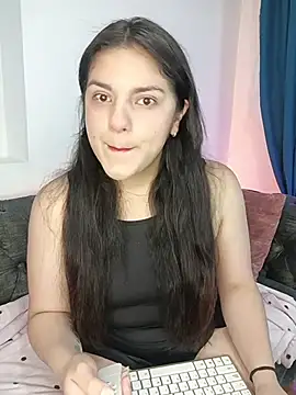 paulina coxx online show from February 17, 2026, 12:13 pm