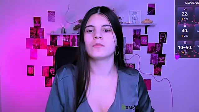 lizzie boom  online show from February 26, 2026, 8:42 pm