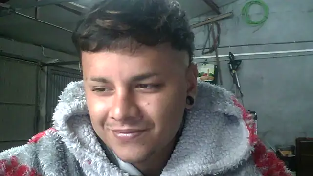 Sickbooy69 online show from May 14, 2026, 6:38 pm