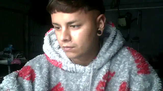 Sickbooy69 online show from May 5, 2026, 3:48 pm