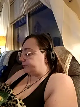 pinkcheetah12 online show from February 8, 2026, 11:02 pm