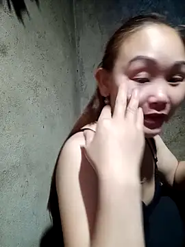 Snapshot of yula-bi chatting on February 19, 2026, 4:09 am yula-bi online show from February 19, 2026, 4:09 am