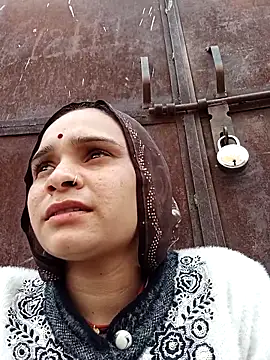 Bharti thakurr online show from December 21, 2025, 10:39 am