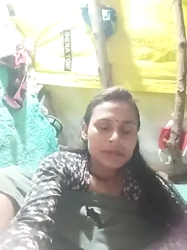 Snapshot of Cuty_priti chatting on January 5, 2026, 5:27 pm Cuty priti online show from January 5, 2026, 5:27 pm