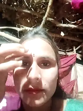 Cuty priti online show from April 15, 2026, 5:17 pm