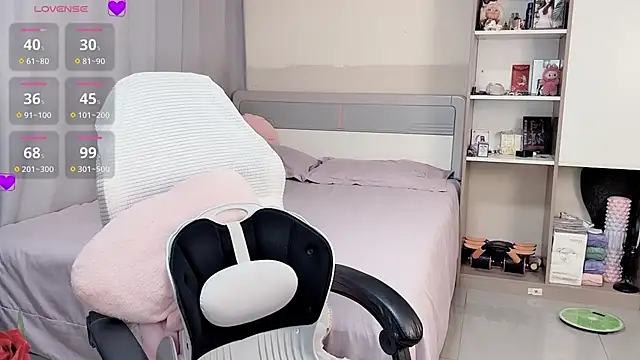 Ogravity  online show from March 27, 2026, 8:26 am