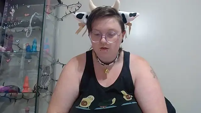 Pupghostt online show from May 31, 2026, 6:09 pm
